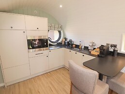The Hazel Hobbit Pod