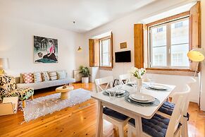 Central Apartment at Chiado