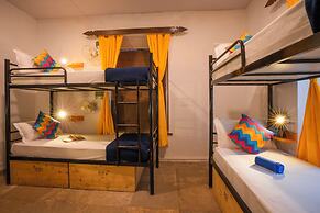 goSTOPS Lite Goa, Calangute