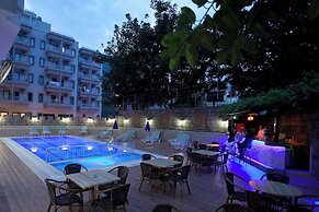 Diamore Hotel