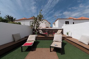 Villa Tricia 6 Bedroom Las Americas