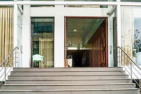 Blissful Stays at Hadapsar Pune