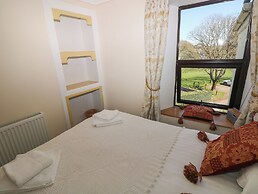 Ty Coch y Castell