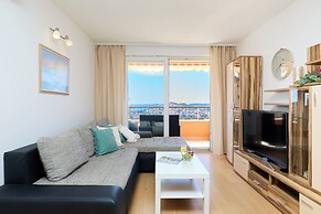 Amore Sea View