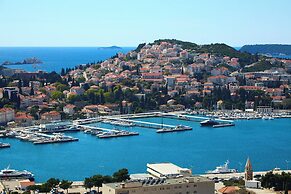 Amore Sea View