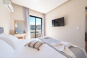 Blue Wave Suites - Ixia