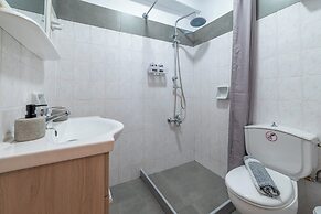 Blue Wave Suites - Ixia