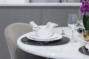 GOGOTO Burj & Fountain View Stay