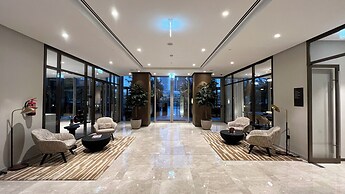 GOGOTO Burj & Fountain View Stay