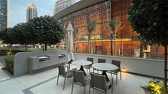 GOGOTO Burj & Fountain View Stay
