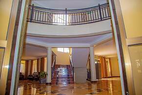 TreasureView Courts