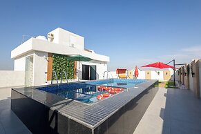 tara plus hotel