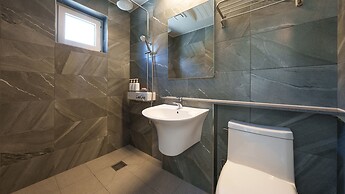 Yeosu Jangsuri Poolvilla&spa Pension