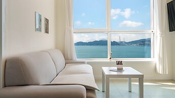 Yeosu Jangsuri Poolvilla&spa Pension