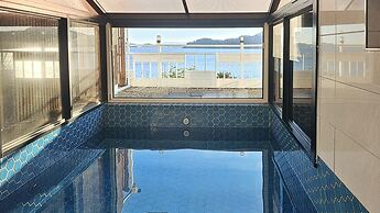 Yeosu Jangsuri Poolvilla&spa Pension