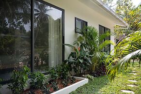 Zen Paradise Pool Villa by Sea N' Rent