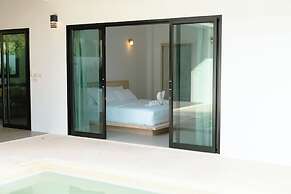 Samui Paradise Pool Villa by Sea N' Rent
