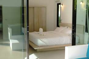 Samui Paradise Pool Villa by Sea N' Rent