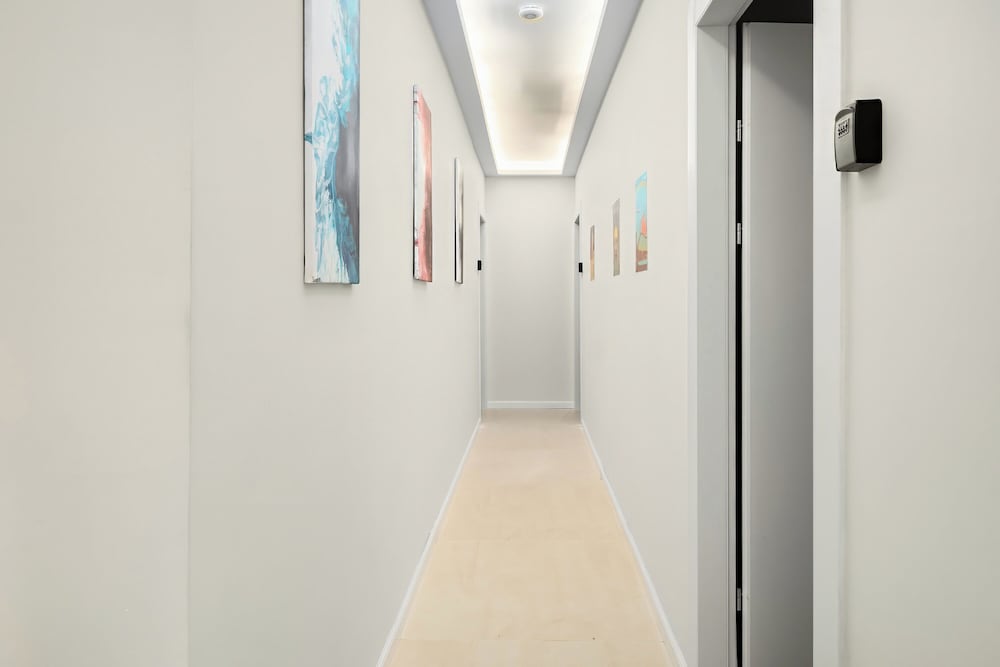 Netanya Beach Pool Studio by Sea N' Rent