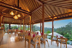 Devani Resort Sidemen