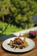 Devani Resort Sidemen