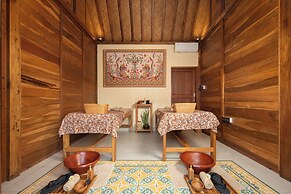 Devani Resort Sidemen
