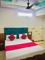 Hotel Ashadeep