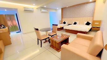 HOTEL PARQOTEL