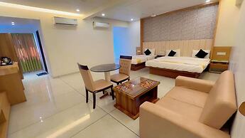 HOTEL PARQOTEL