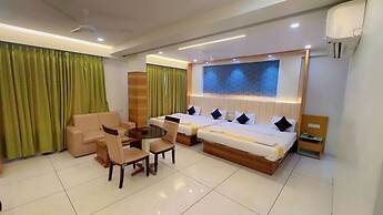HOTEL PARQOTEL
