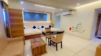 HOTEL PARQOTEL