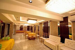 Evara By Meraki Inn