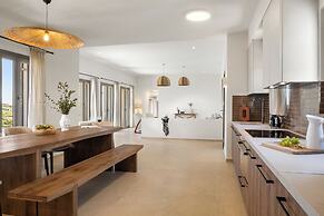 Mythic Villa