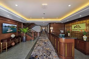 Paradise Legacy Cruise Halong