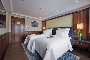 Paradise Legacy Cruise Halong