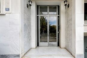 Lyndon Deluxe Studio Athens Escape