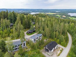 Spacious 2BR Cabin at Riihivuori Peak