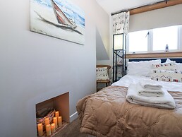 Periwinkle Cottage
