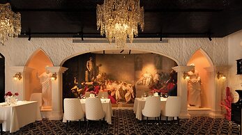 Yes Rustic Luxury Rome Art Hotel