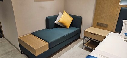 Hotel Skyro Inn