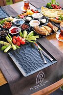 THE PİER OF URLA