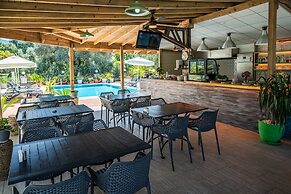NO 14 HOTEL & BISTRO GOCEK