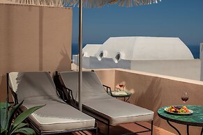Terra Verde Oia by K&K