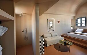 Terra Verde Oia by K&K