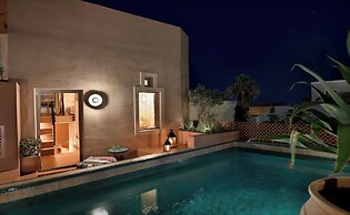 Terra Verde Oia by K&K