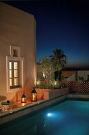 Terra Verde Oia by K&K