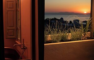 Terra Verde Oia by K&K