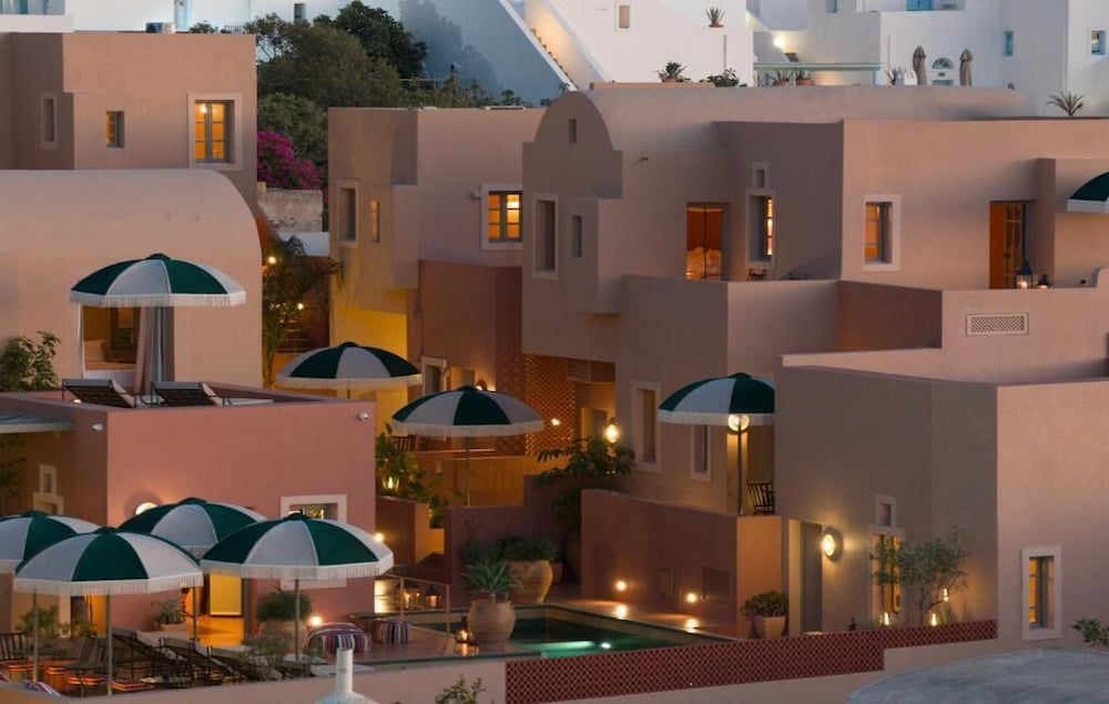 Terra Verde Oia by K&K