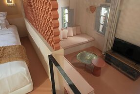 Terra Verde Oia by K&K