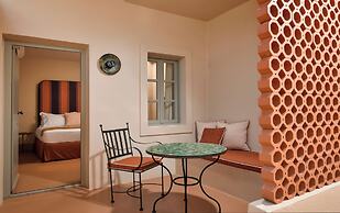 Terra Verde Oia by K&K